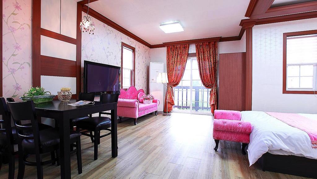 Jijunghae Pension Кёнджу Экстерьер фото